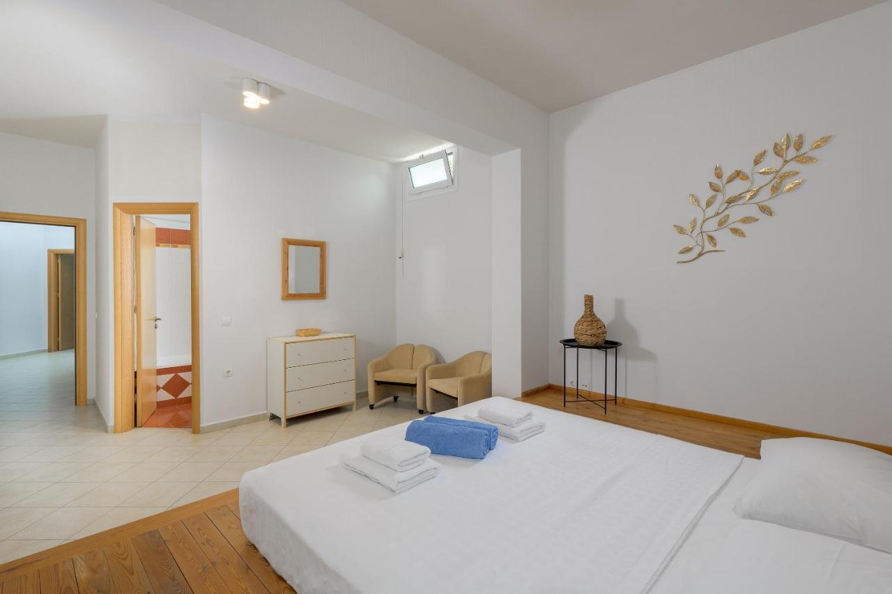 Villa Evelyn Pefki エクステリア 写真